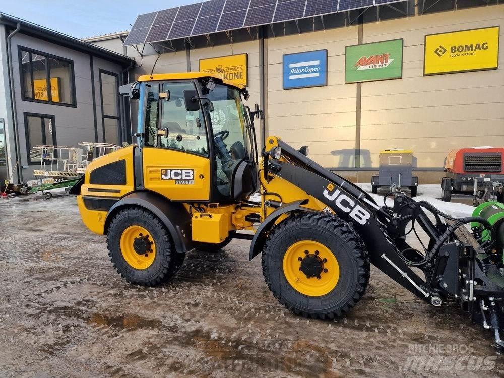 JCB 409 SV Uusi Pale gommate
