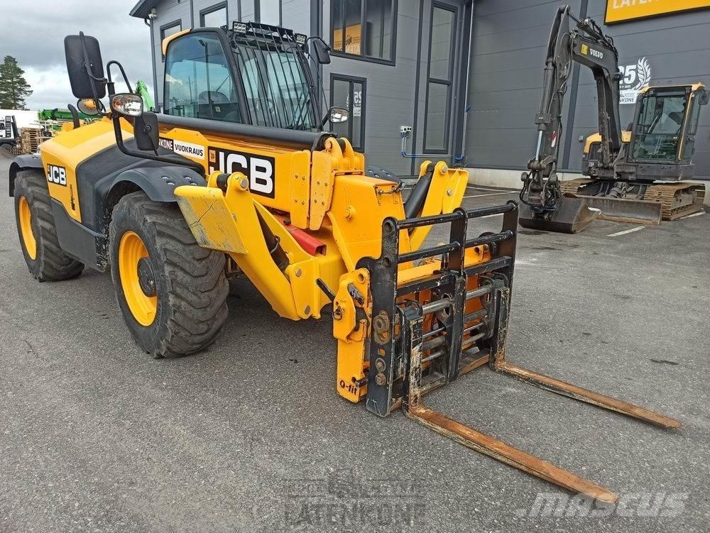 JCB 535-125 kurottaja Sollevatori telescopici