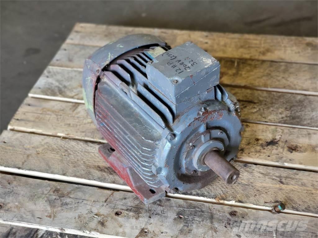  CEM MEUT 132 MH4 Motori industriali