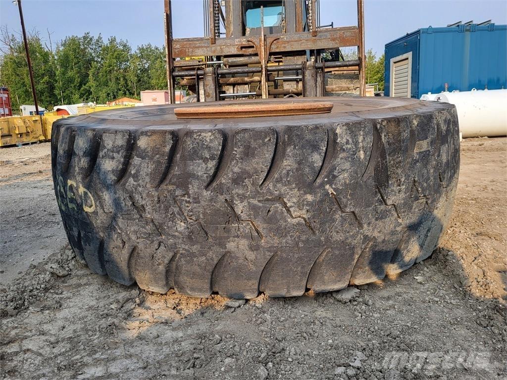 Goodyear RM-4B+ Pneumatici, ruote e cerchioni