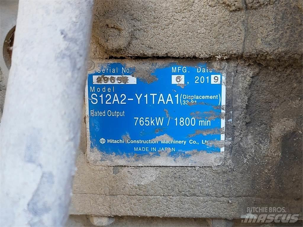 Hitachi S12A2-Y1TAA1 Motori