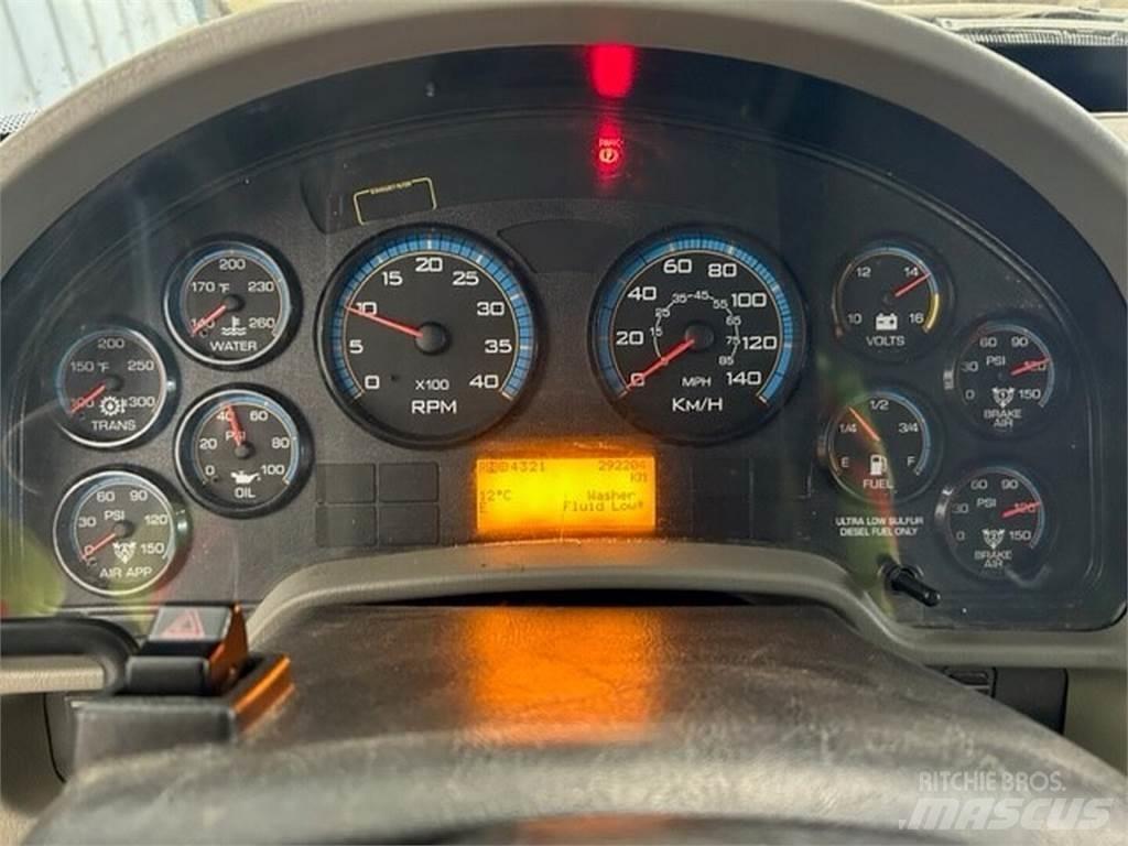 International 4900 Veicoli utilitari