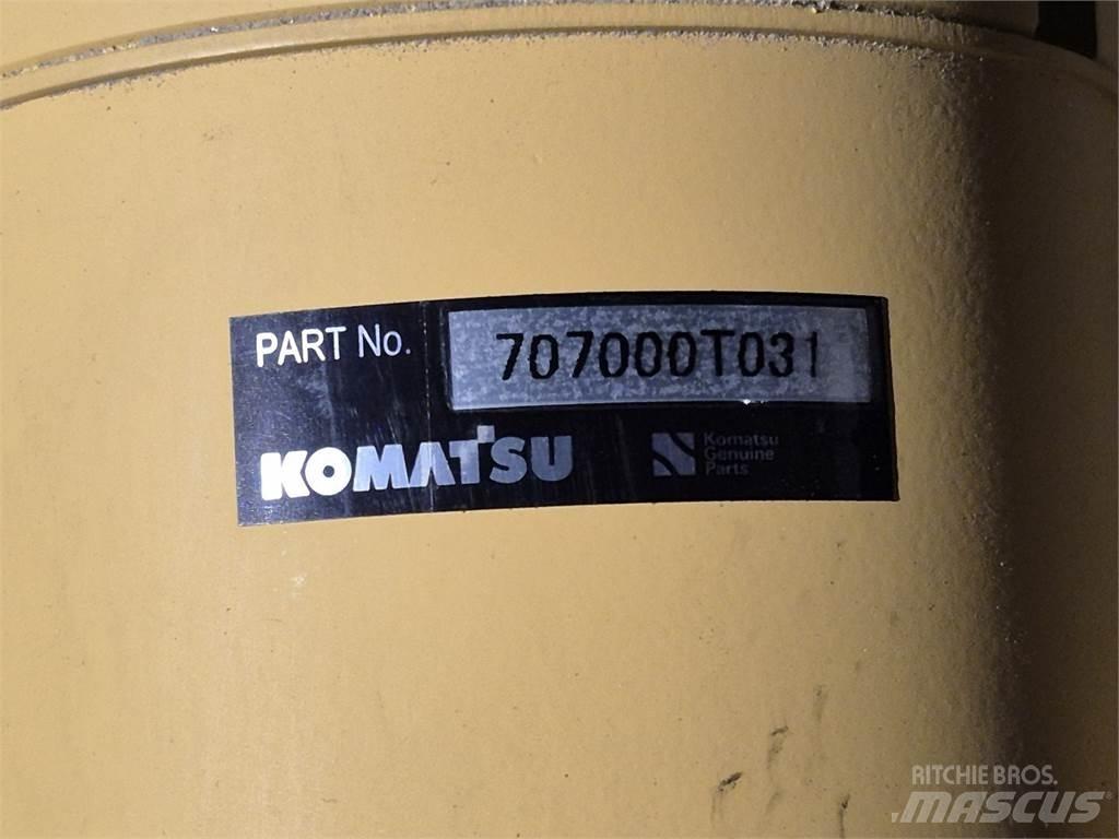 Komatsu 707-00-0T031 Trasporto - Altro