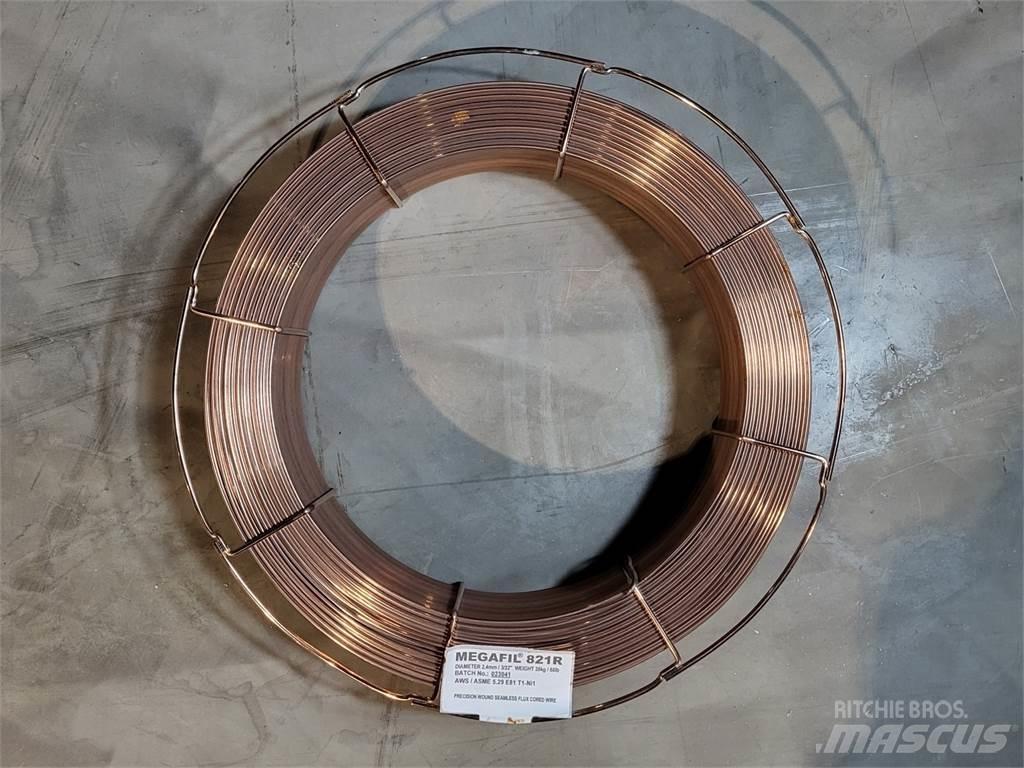  MEGAFIL 821R Attrezzature per saldature