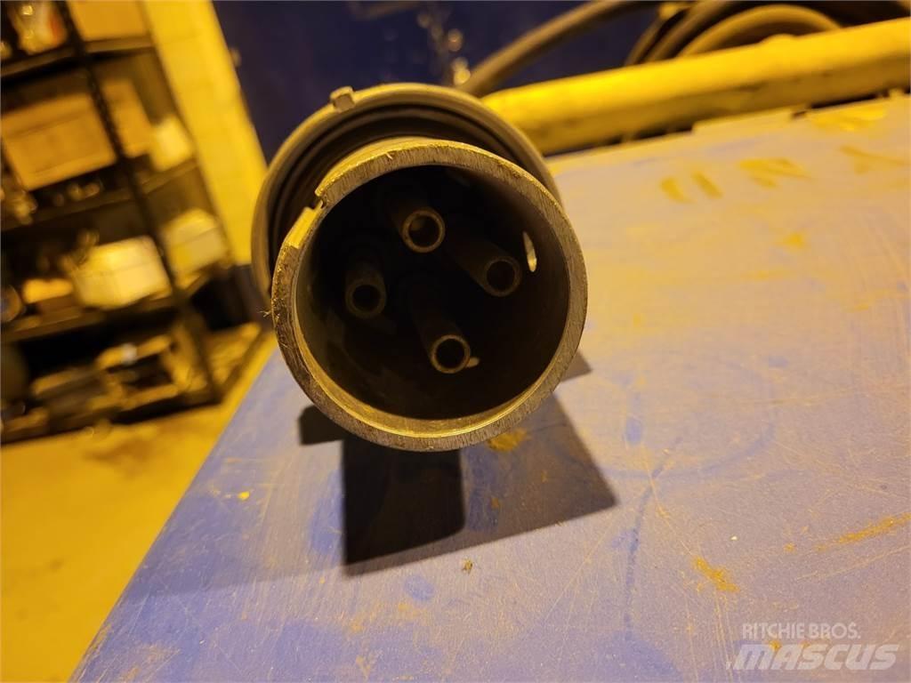 Miller Dimension 652 Attrezzature per saldature