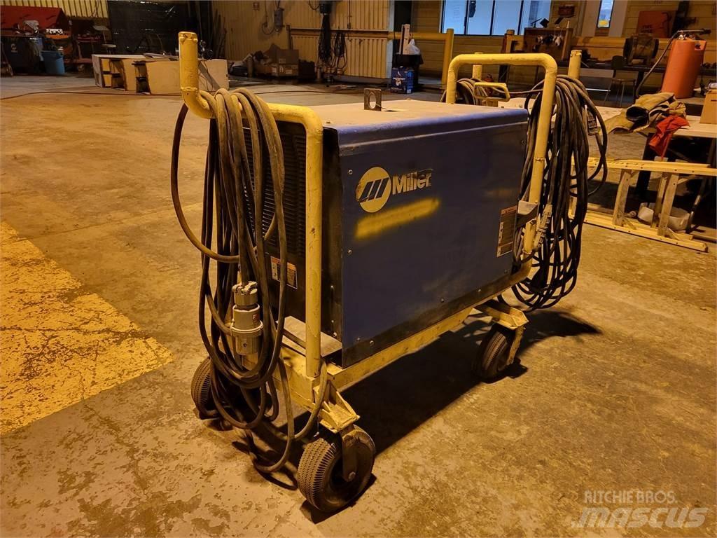 Miller Dimension 652 Attrezzature per saldature