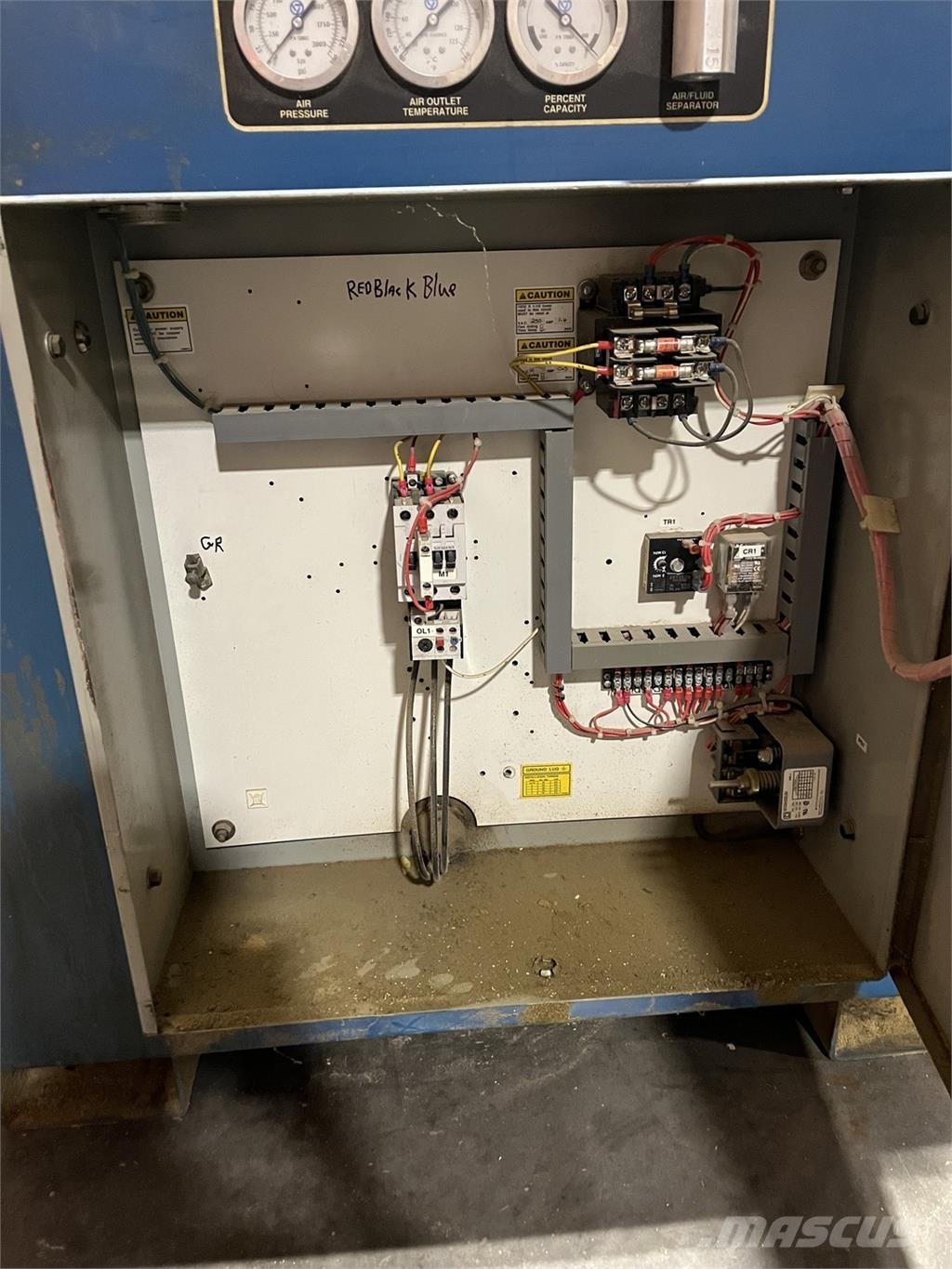 Quincy QMB25ACA32SF Compressori