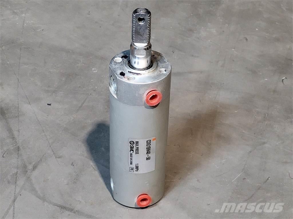 SMC CDG1BN40-50 Trasporto - Altro