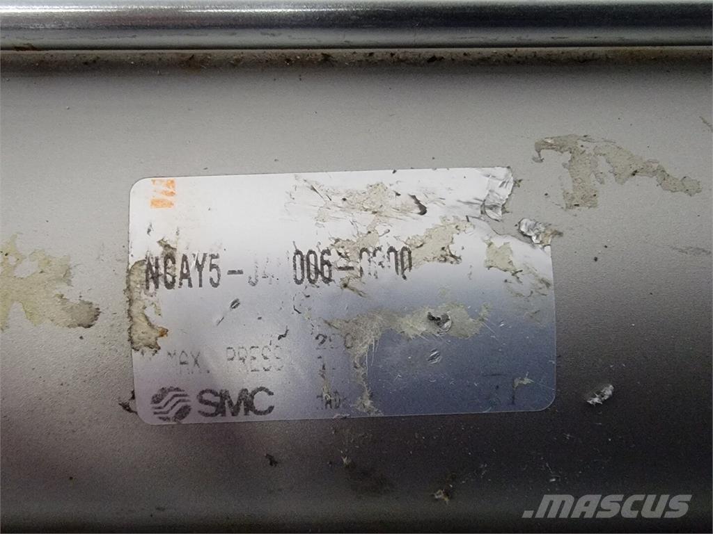 SMC NCAY5-J4N006-0300 Trasporto - Altro