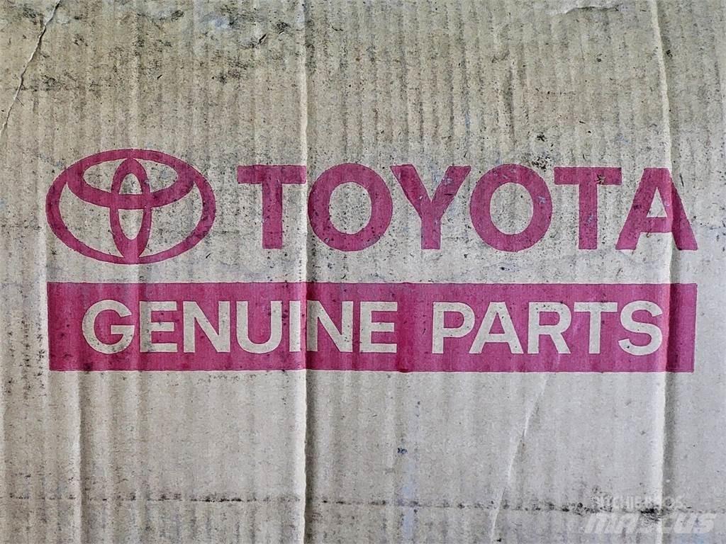 Toyota 67002-60500 Veicoli utilitari