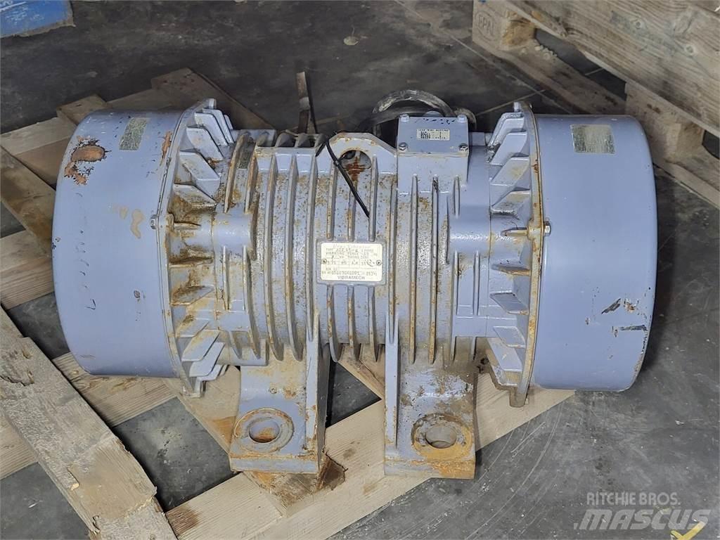  URAS KEE-45-6 Motori industriali