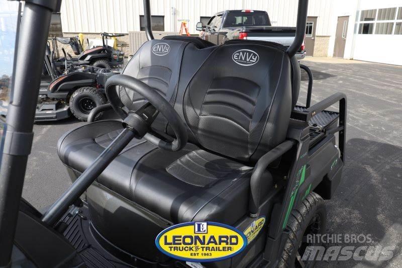  eNVy NV-4 Golf cart