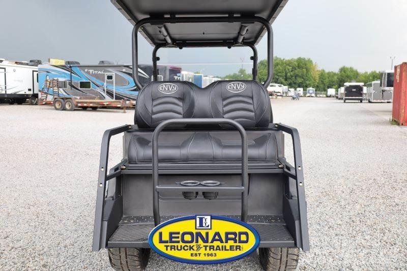  eNVy NV-4 Golf cart