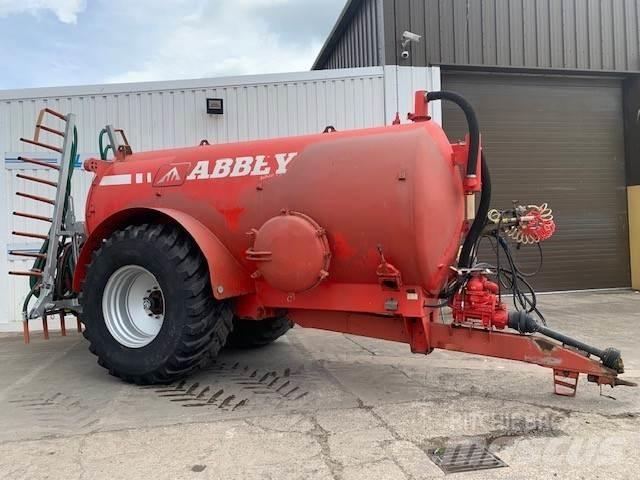 Abbey 2500G Tanker Spandiliquami
