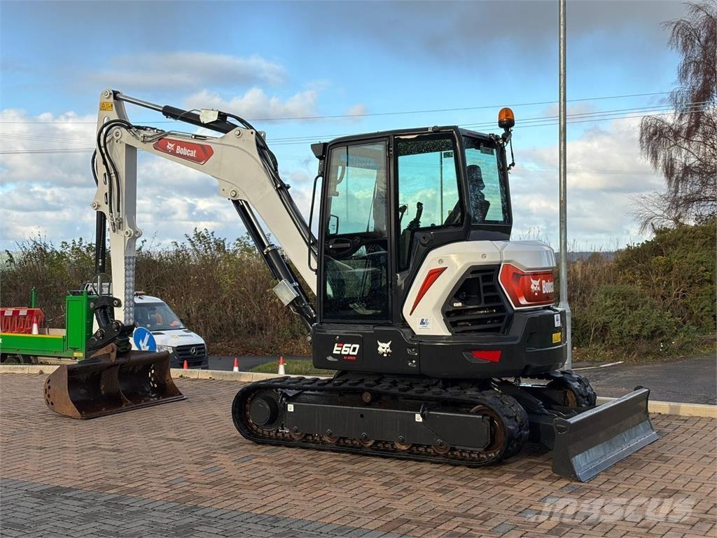 Bobcat E60 Escavatori cingolati