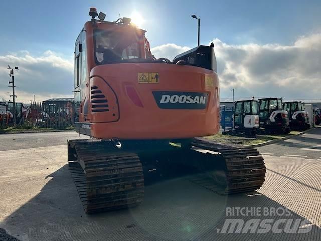 Develon DX140LCR-5 Escavatori cingolati