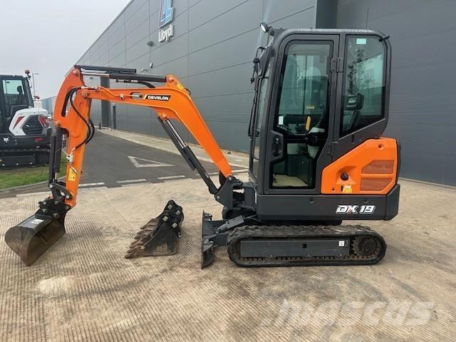 Develon DX19-7 Escavatori cingolati