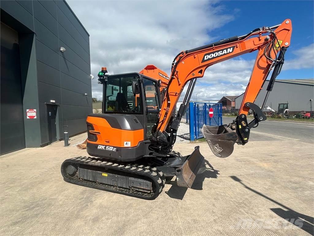 Doosan DX50z Escavatori cingolati