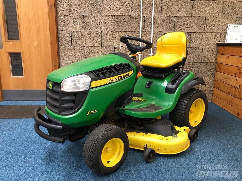 John Deere X 165 Manutenzione verde e strade – Altro