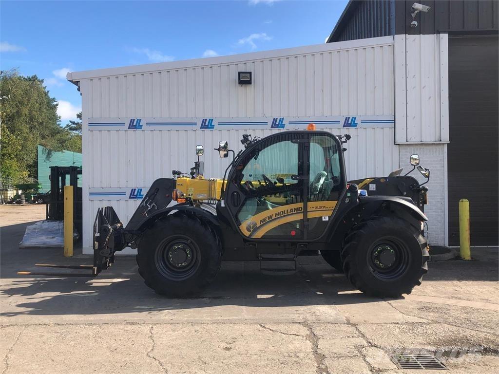 New Holland TH7.37 Sollevatori telescopici