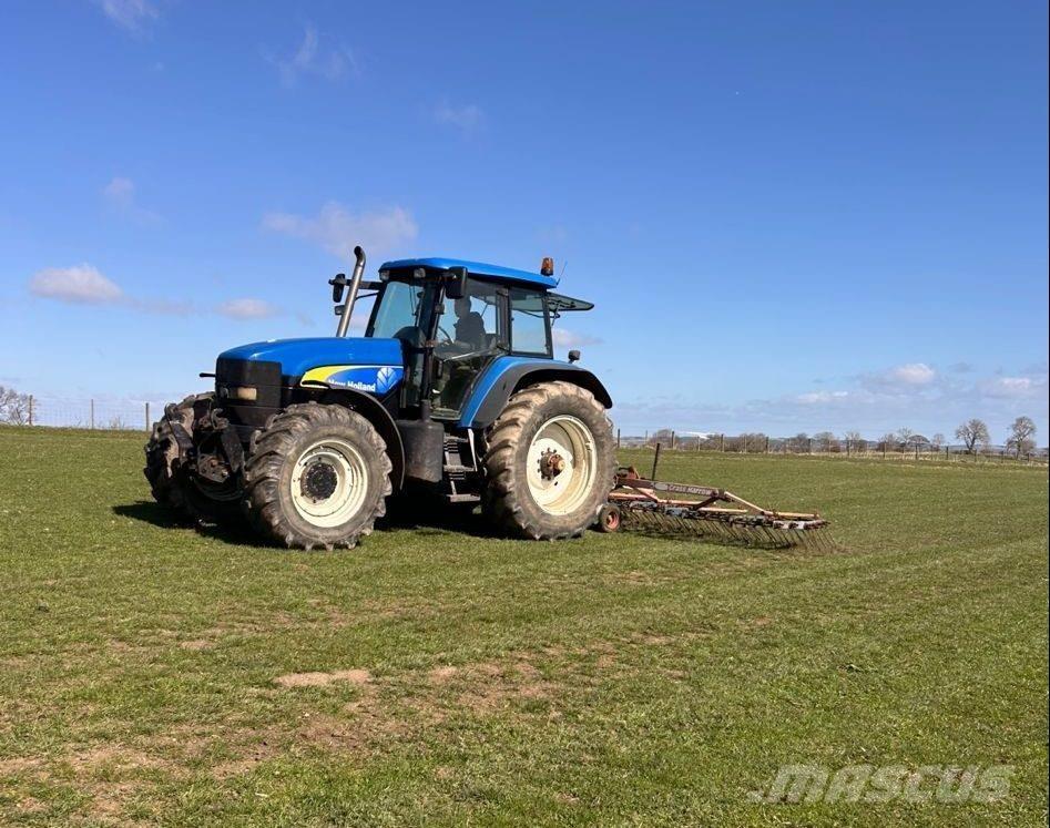New Holland TM175 Trattori