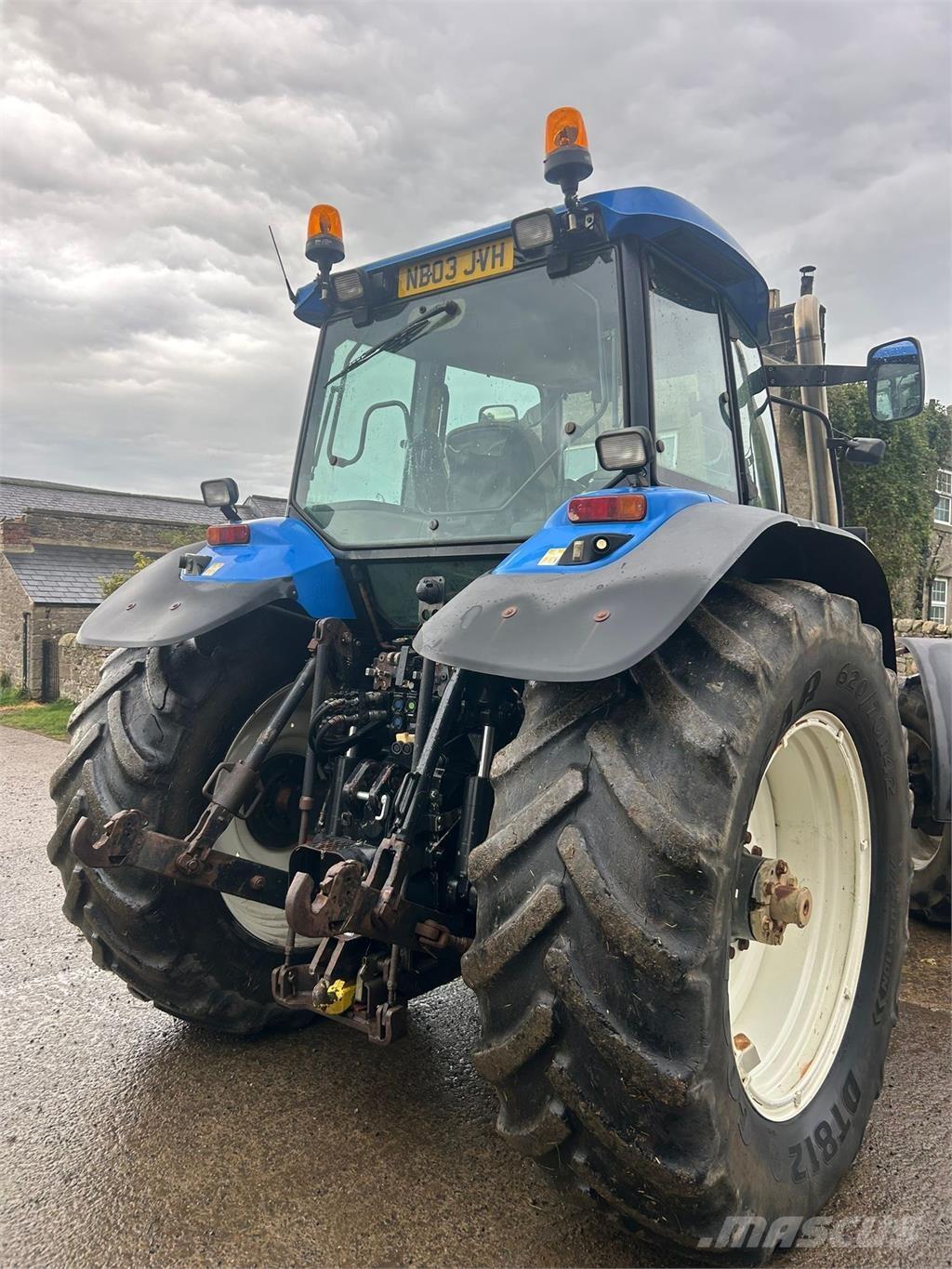 New Holland TM175 Trattori