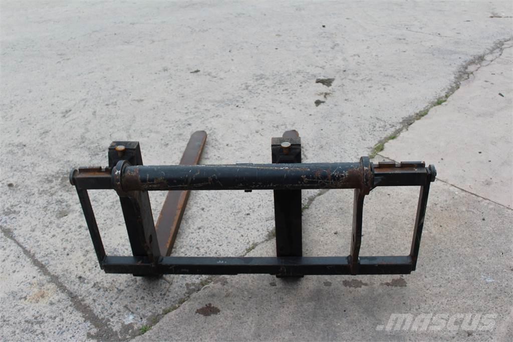  Pallet Forks & Frame Forche