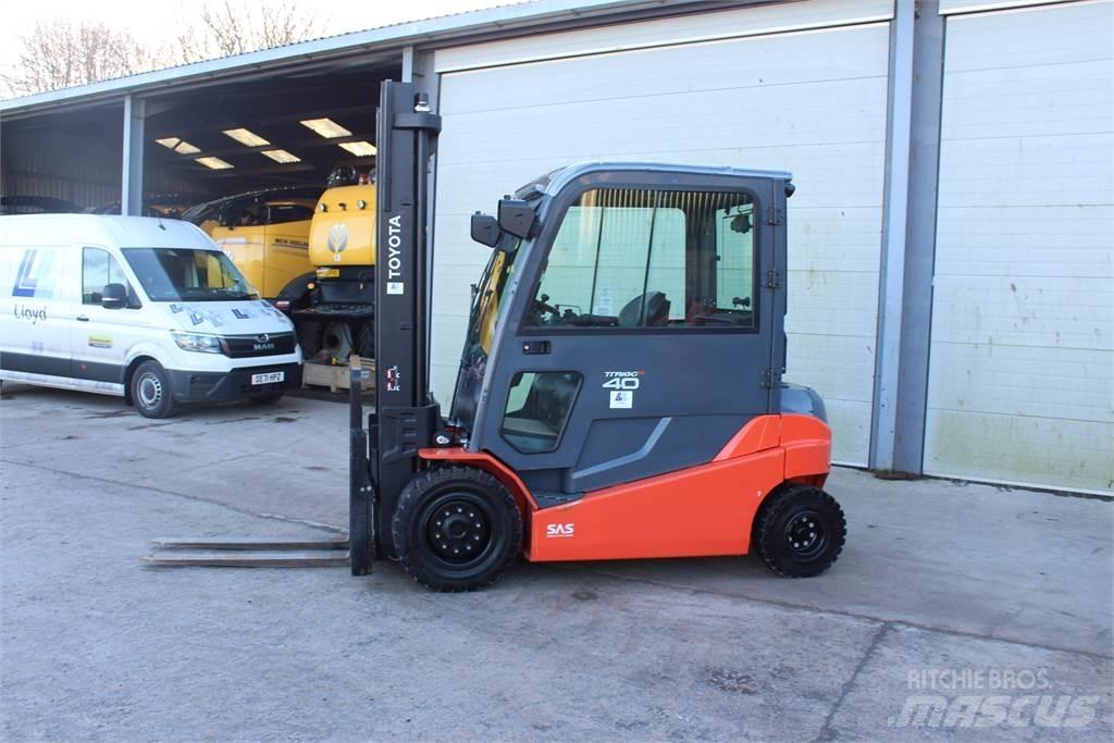 Toyota 4T Forklift Carrelli elevatori-Altro