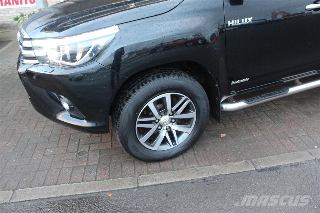 Toyota Hilux Pick up/Fiancata ribaltabile