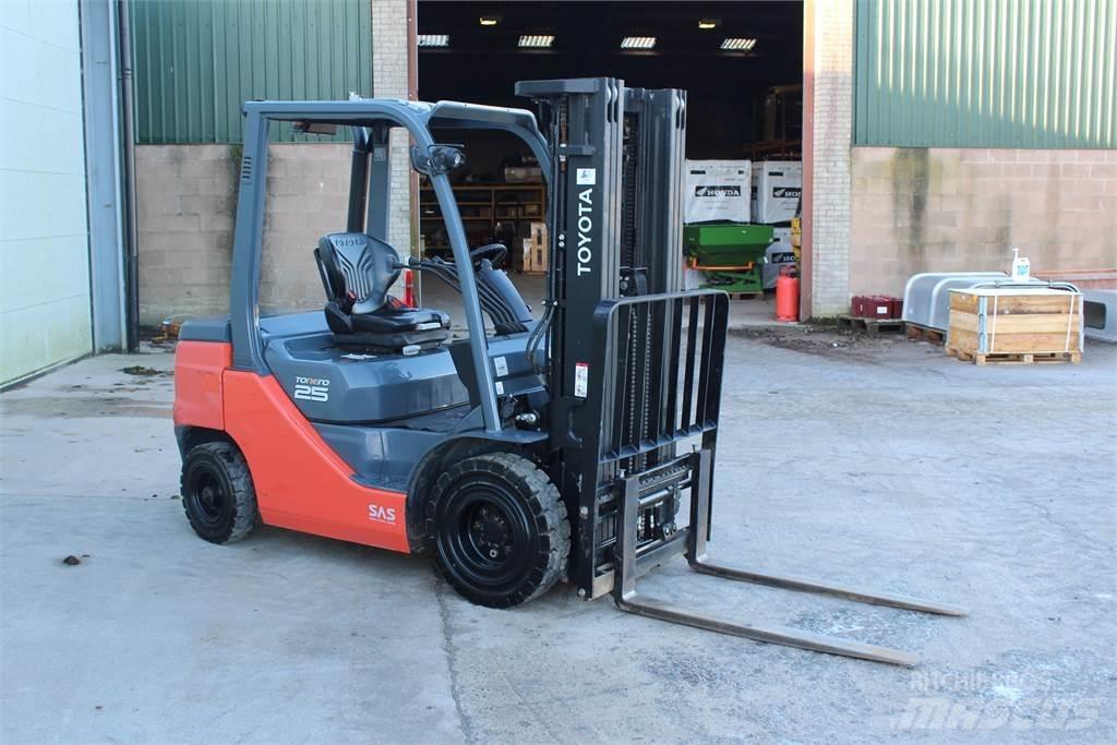 Toyota Tonero 2.5T Carrelli elevatori-Altro
