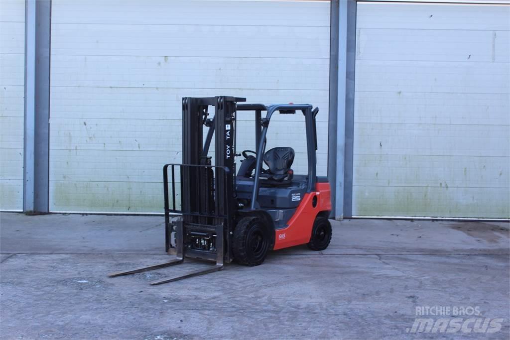Toyota Tonero 2.5T Carrelli elevatori-Altro