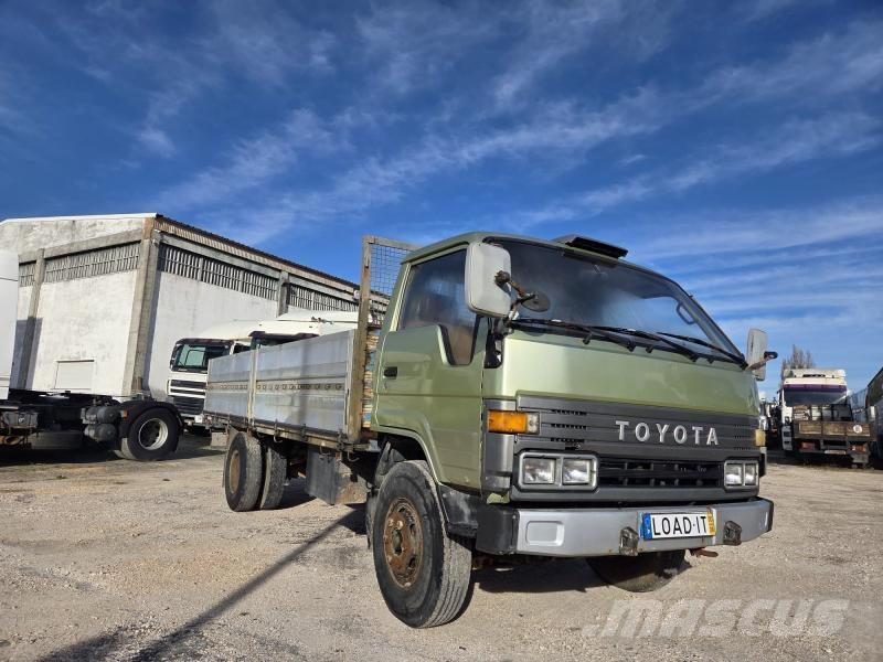 Toyota BU96L Camion cassonati