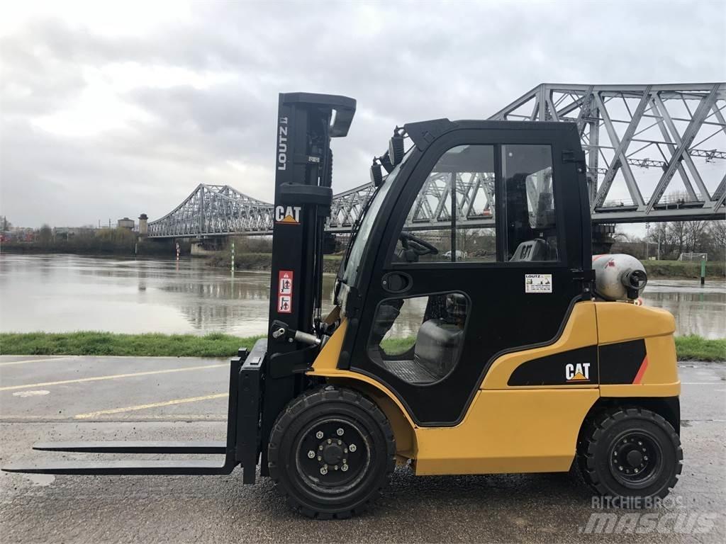 CAT GP30N Carrelli elevatori-Altro