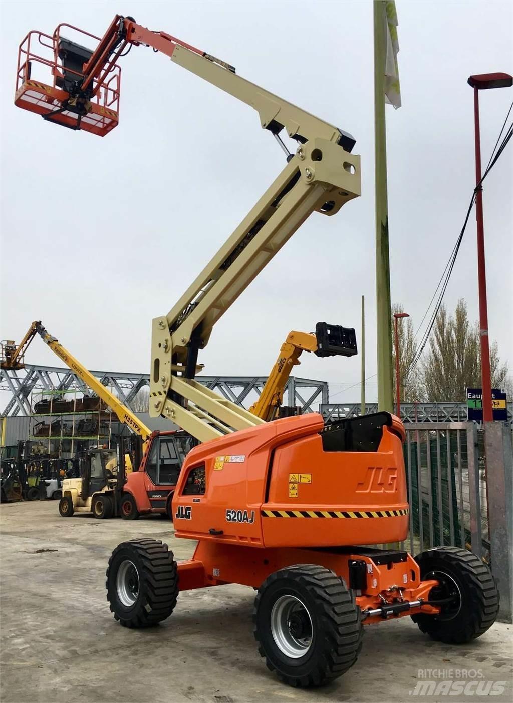 JLG 520AJ Piattaforme cingolate, Piattaforme a ragno e Montacarichi