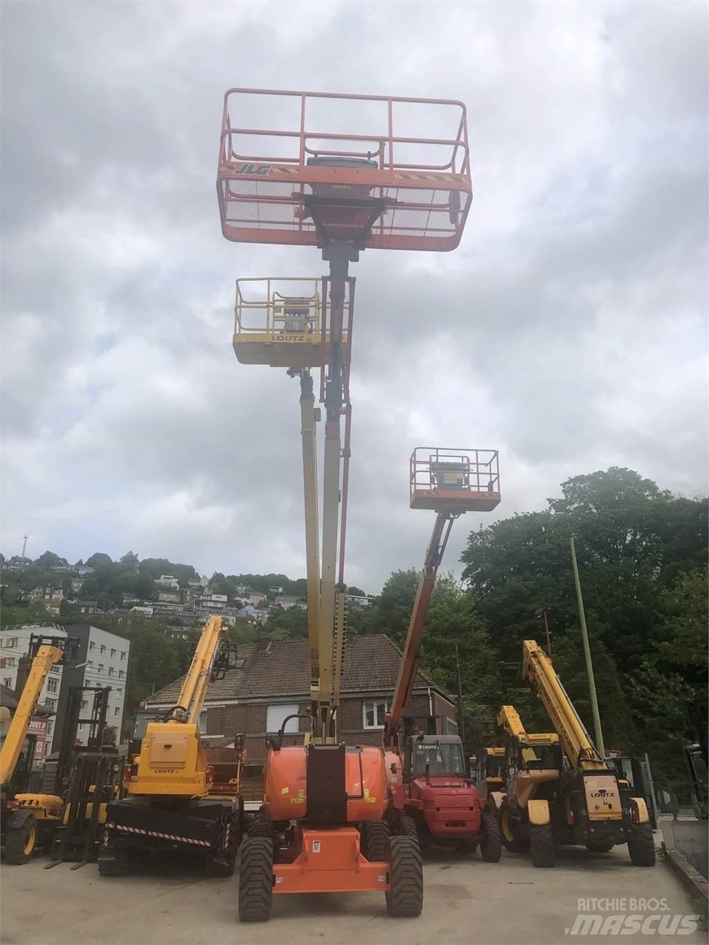 JLG 800AJ Piattaforme cingolate, Piattaforme a ragno e Montacarichi