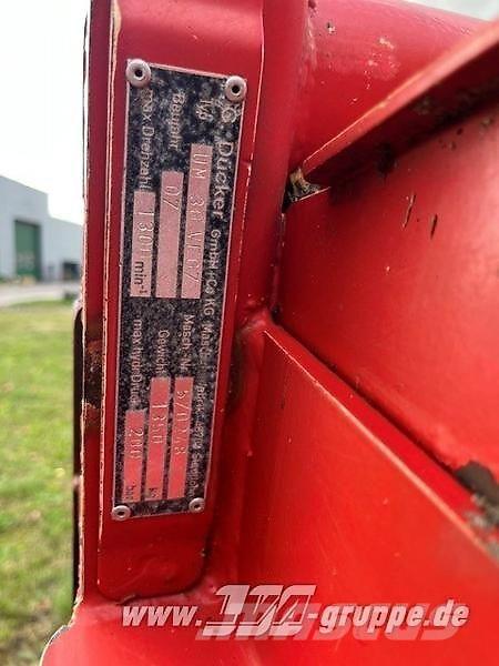 Dücker UM 30 Costruzioni - Altro