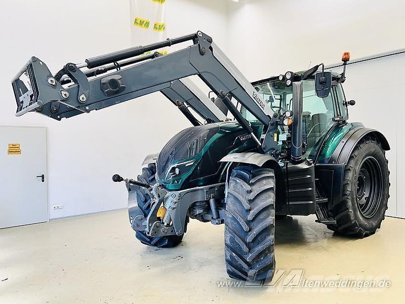 Valtra T174 Trattori