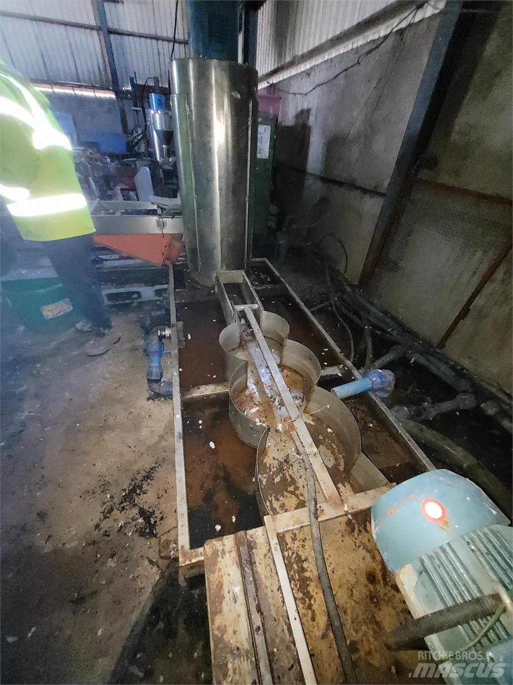  200 Compressori per rifiuti