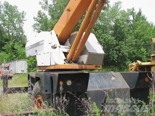 Drott 2500 Gru per tutti i terreni