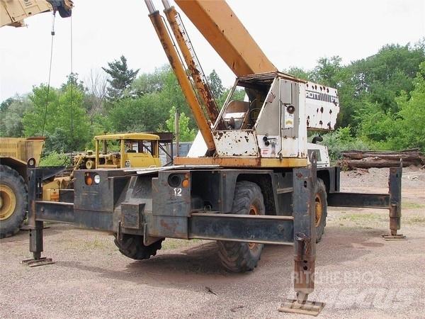 Drott 2500 Gru per tutti i terreni