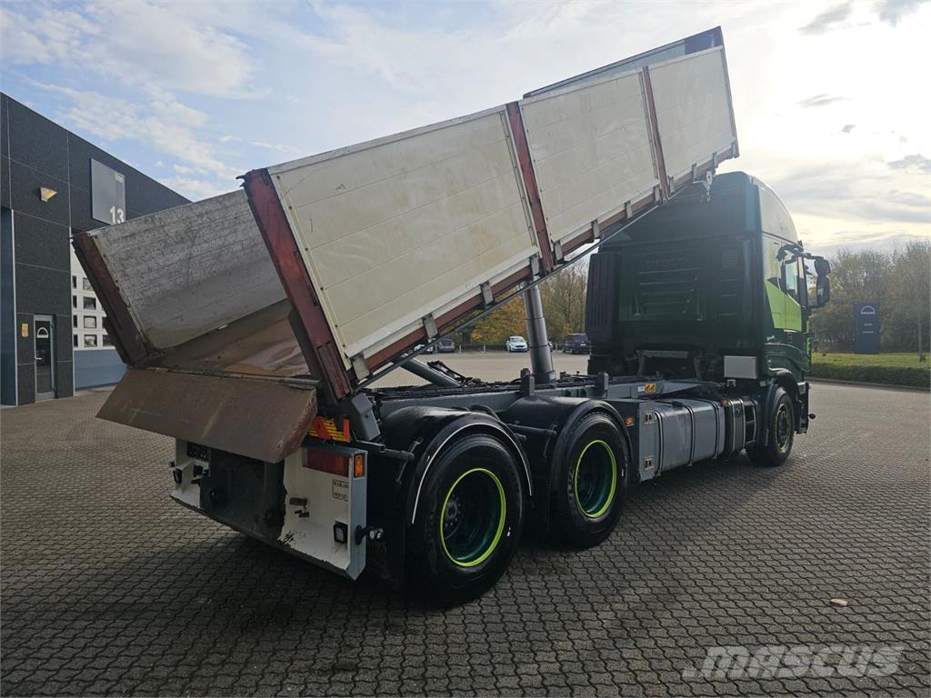 Iveco Stralis 560 6x4 Motrici scarrabili