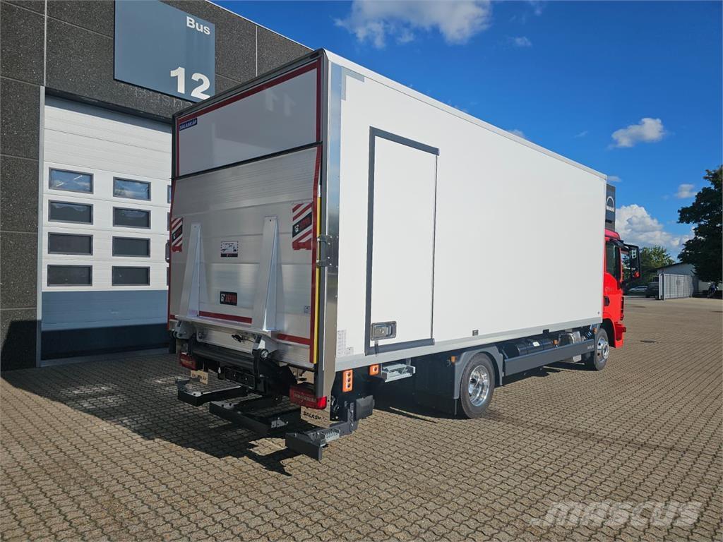 MAN TGL 8.220 Camion cassonati