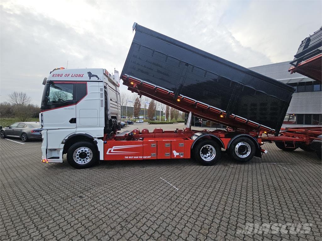 MAN TGX 26.580 6X2-4 Camion ribaltabili