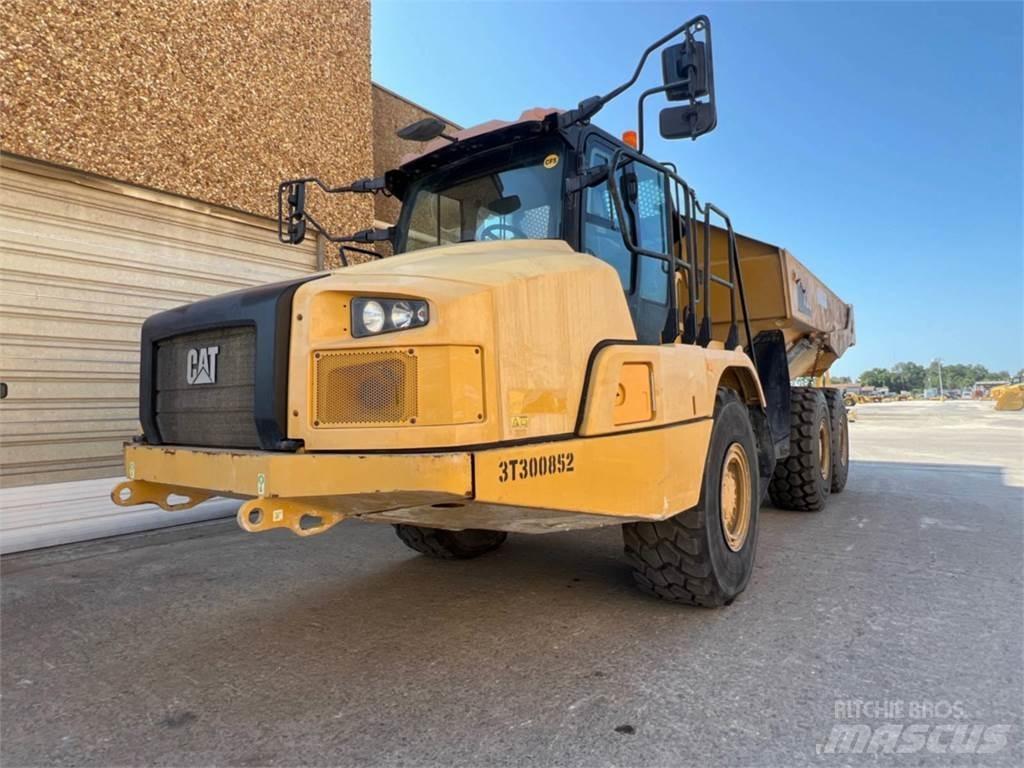 CAT 730 Dumpers articolati