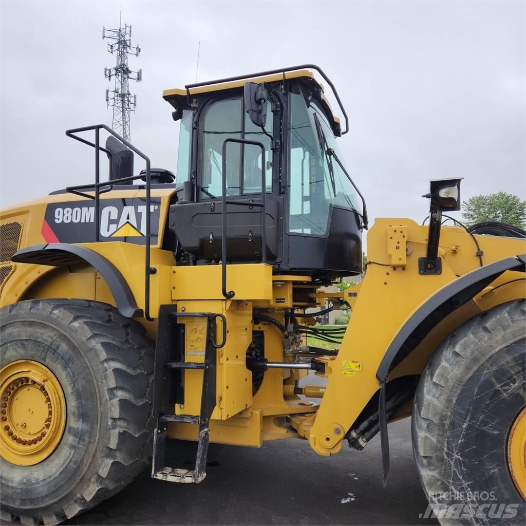 CAT 980M Pale gommate