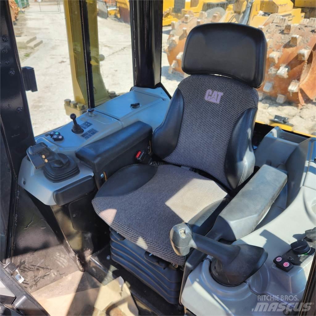 CAT D6N LGP Dozer cingolati