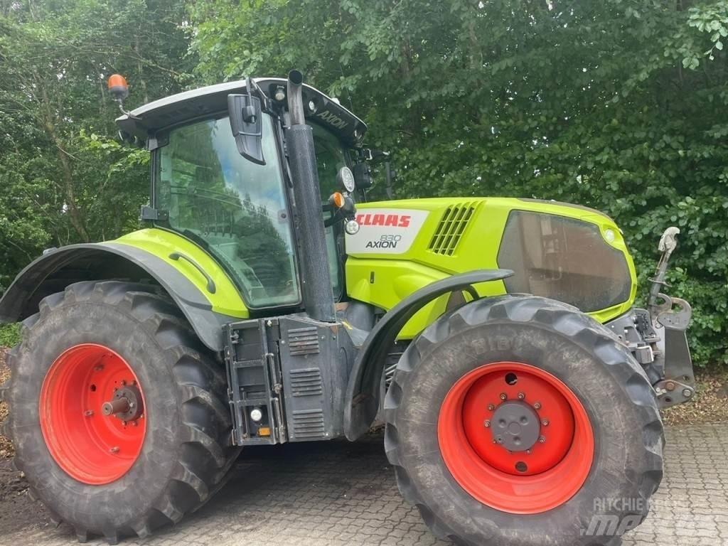 CLAAS AXION 830 Trattori