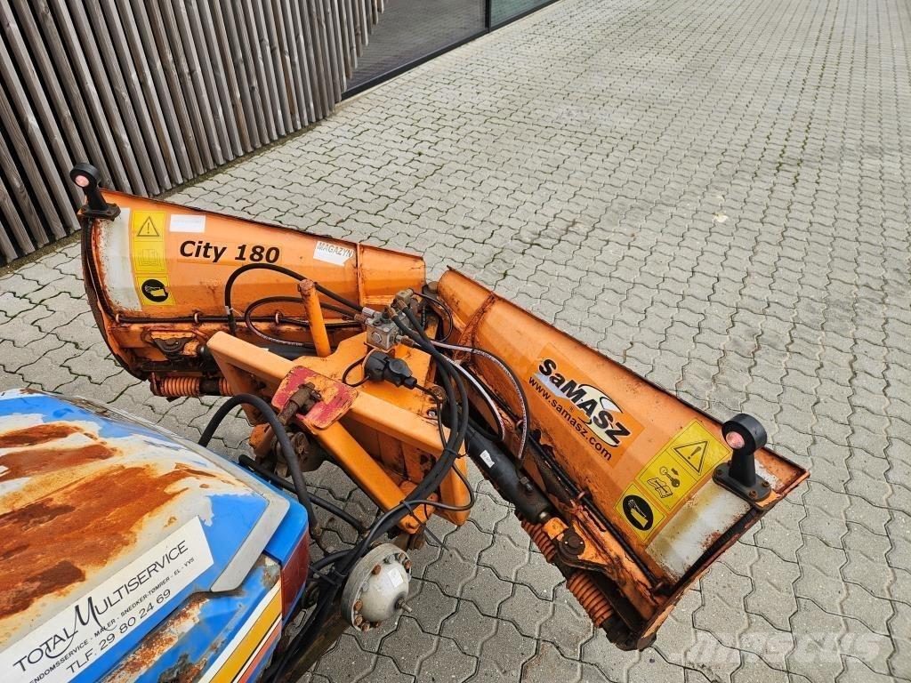 Iseki GEARMODEL Trattori compatti