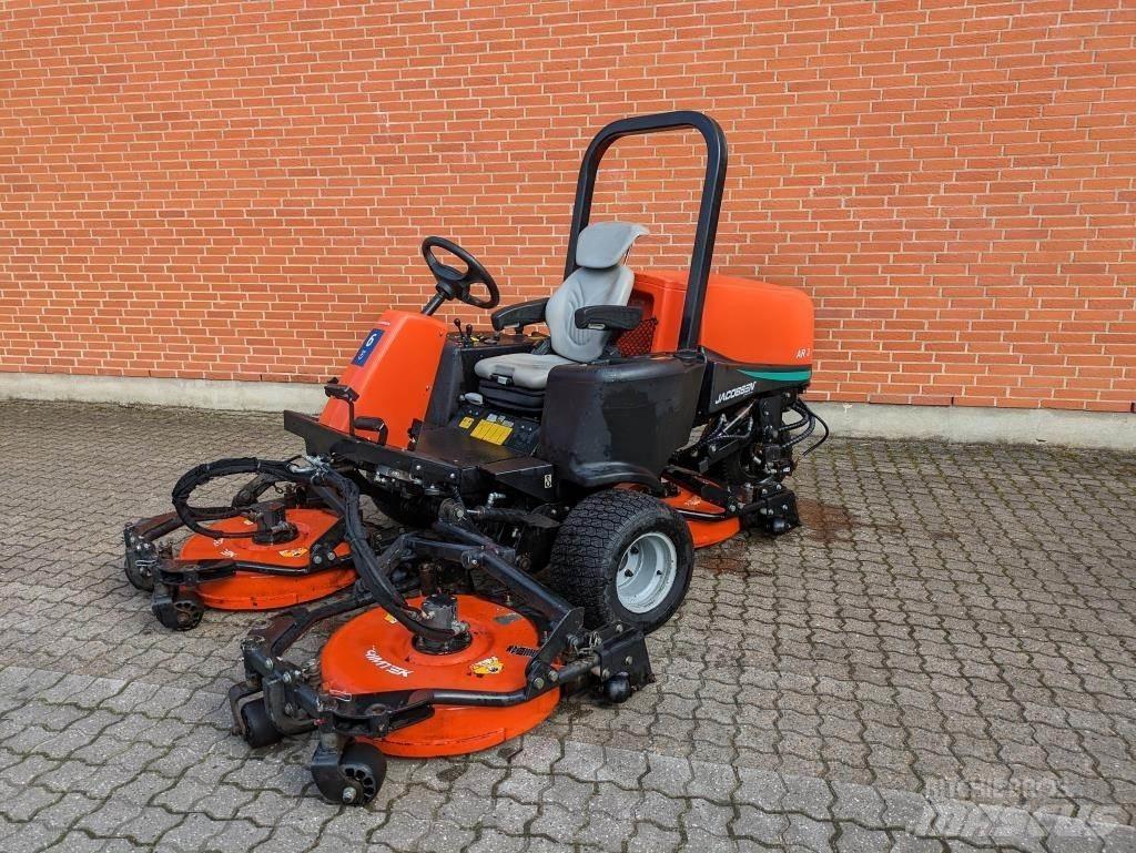 Jacobsen AR-3 Trattorini tagliaerba