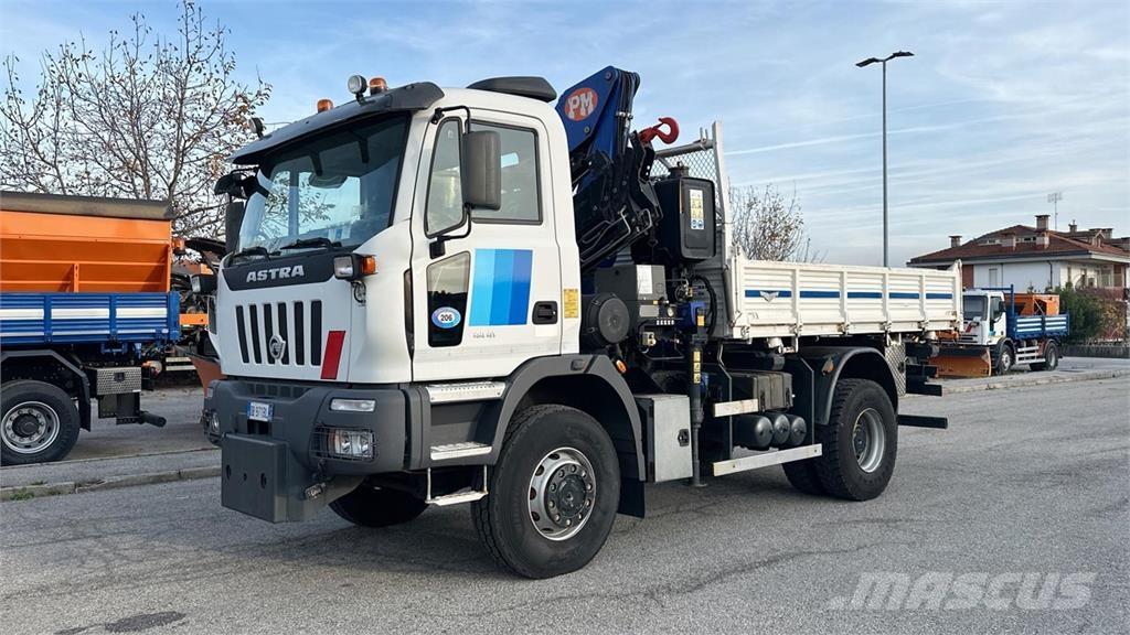 Astra HD8 44.41-80 6x4 Camion altro